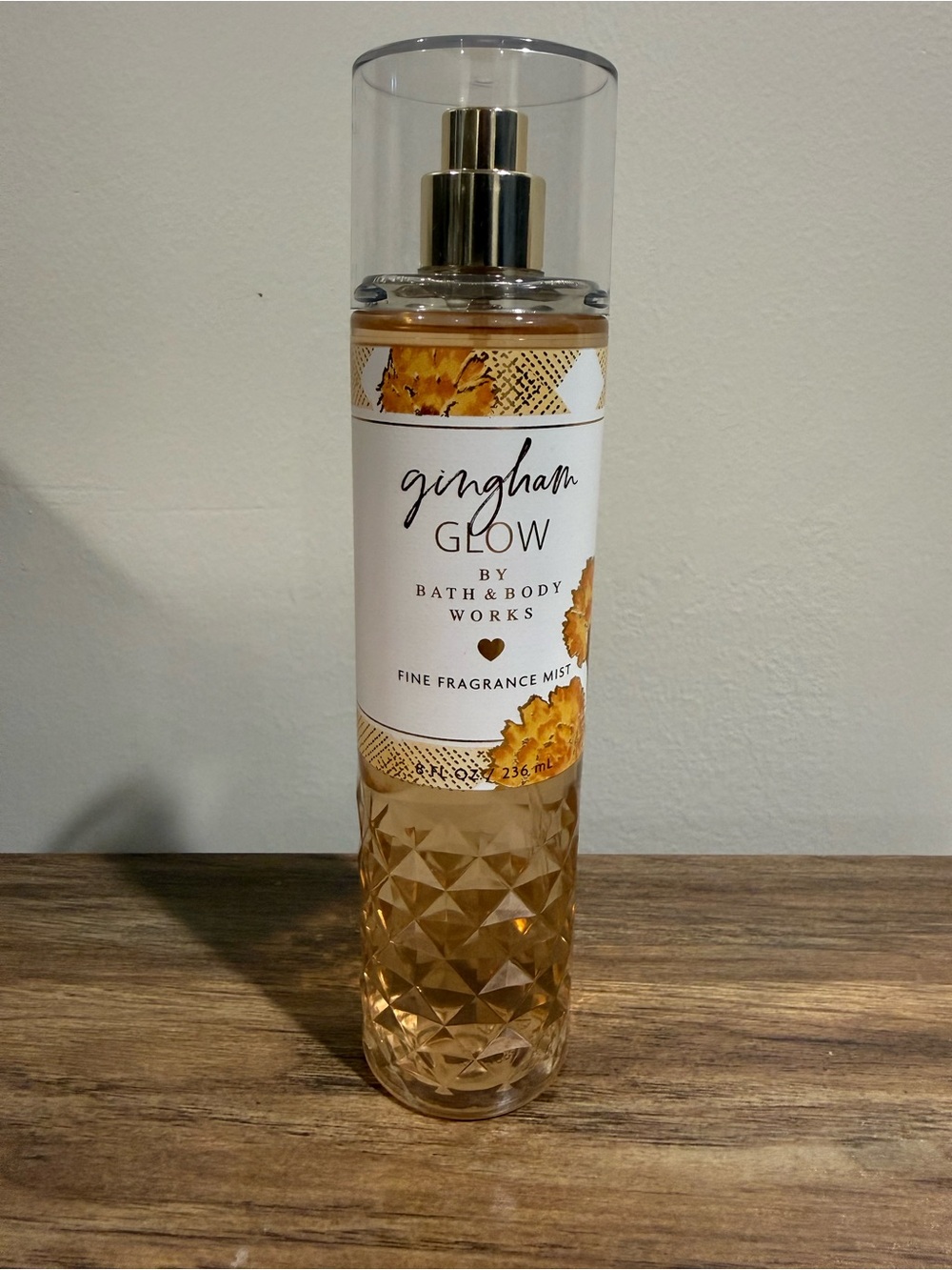 Bath & Body Works Gingham Glow Fine Fragrance Mist 8 oz Discontinued